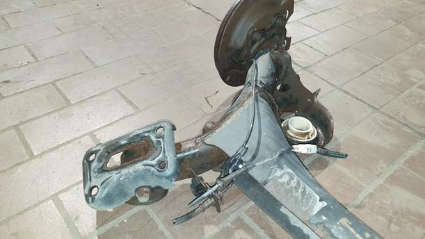 Foto: HINTERACHSE eines Peugeot 307 SW 135 LX