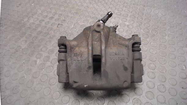 Foto: BREMSSATTEL VORNE LINKS ( BOSCH ) eines Ford Mondeo 2.0 Turnier LX