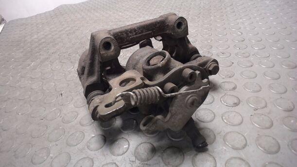 Foto: BREMSSATTEL HINTEN LINKS eines Ford Mondeo 2.0 Turnier LX