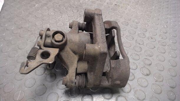 Foto: BREMSSATTEL HINTEN RECHTS eines Ford Mondeo 2.0 Turnier LX