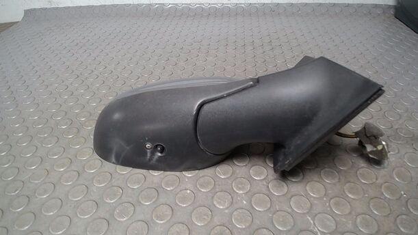 Foto: AUSSENSPIEGEL ELEKTRISCH VERSTELLBAR RECHTS eines Ford Ka 1.2 LX