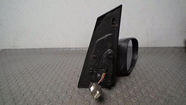 Foto: AUSSENSPIEGEL ELEKTRISCH VERSTELLBAR RECHTS eines Ford Ka 1.2 LX