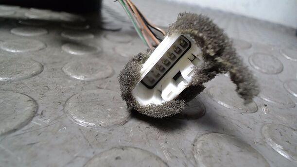 Foto: AUSSENSPIEGEL ELEKTRISCH VERSTELLBAR LINKS eines Ford Ka 1.2 LX
