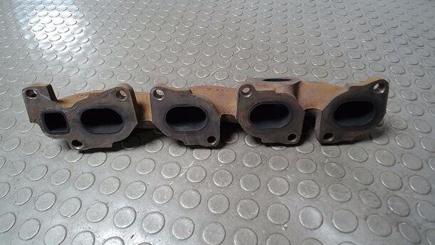Foto: AUSPUFFKRÜMMER A20DTH eines Opel Astra 2.0 CDTI DPF ecoFLEX SportsTourer Start/Stop