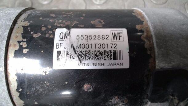 Foto: ANLASSER ( SCHALTGETRIEBE ) eines Opel Astra 2.0 CDTI DPF ecoFLEX SportsTourer Start/Stop