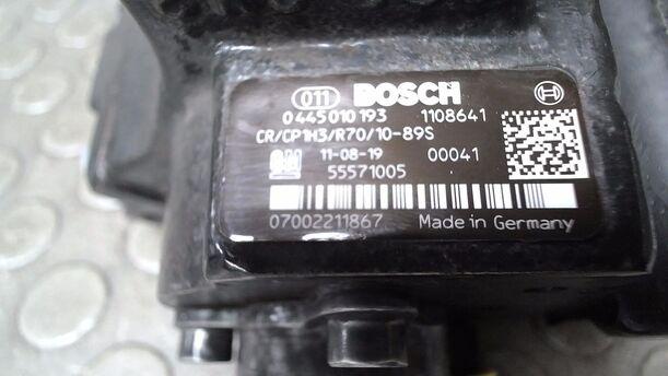 Foto: DIESELEINSPRITZPUMPE eines Opel Astra 2.0 CDTI DPF ecoFLEX SportsTourer Start/Stop