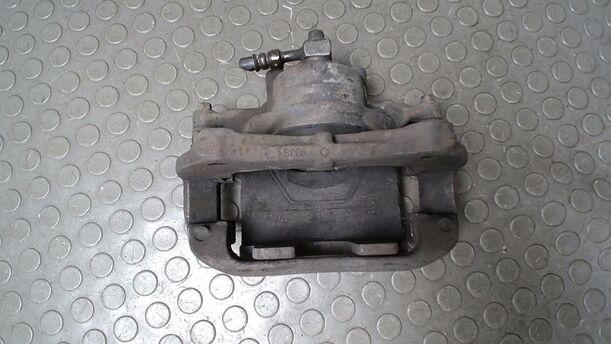 Foto: BREMSSATTEL VORN LINKS ( GM ) eines Opel Astra 2.0 CDTI DPF ecoFLEX SportsTourer Start/Stop