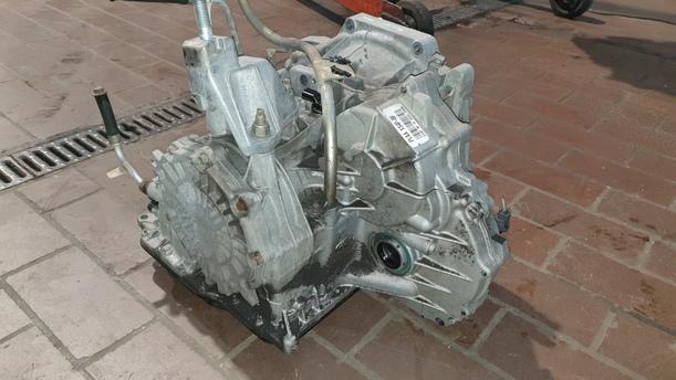 Foto: AUTOMATIKGETRIEBE 4-GANG XS4P-BF eines Ford Focus LX