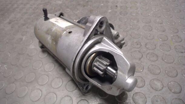 Foto: ANLASSER / STARTER eines Ford Focus LX