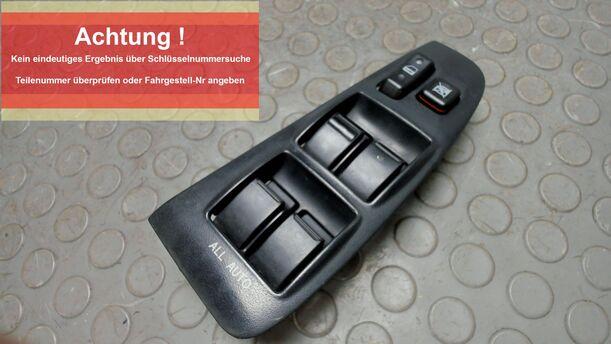 Foto: FENSTERHEBERSCHALTER ( HINTEN ELEKTRISCH ) eines Toyota Avensis 1.8 VVT-i Combi LX