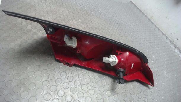 Foto: HECKLEUCHTE LINKS eines Ford Focus LX