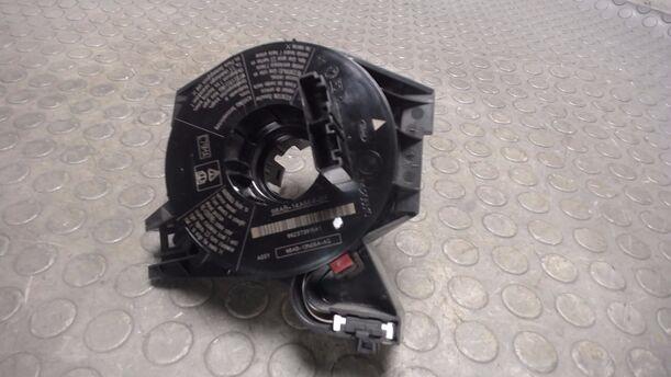 Foto: WICKELFEDER / SCHLEIFREING eines Ford Focus LX