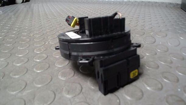 Foto: WICKELFEDER/ SCHLEIFRING eines Opel Astra 2.0 CDTI DPF ecoFLEX SportsTourer Start/Stop