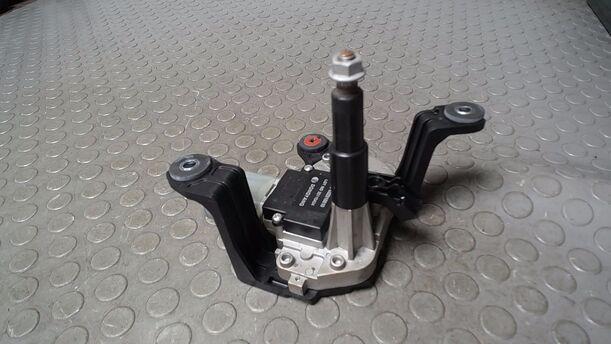 Foto: SCHEIBENWISCHERMOTOR HINTEN eines Opel Astra 2.0 CDTI DPF ecoFLEX SportsTourer Start/Stop