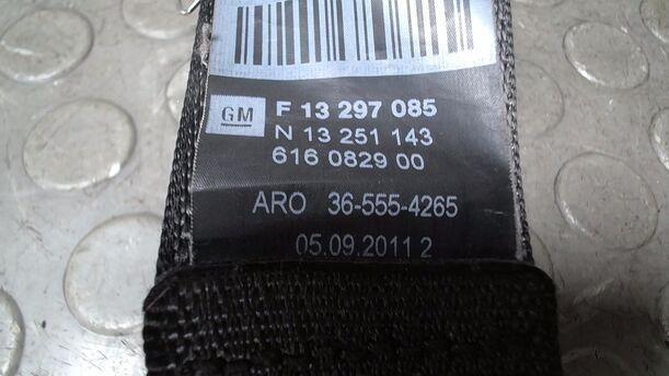 Foto: SICHERHEITSGURT VORN LINKS eines Opel Astra 2.0 CDTI DPF ecoFLEX SportsTourer Start/Stop