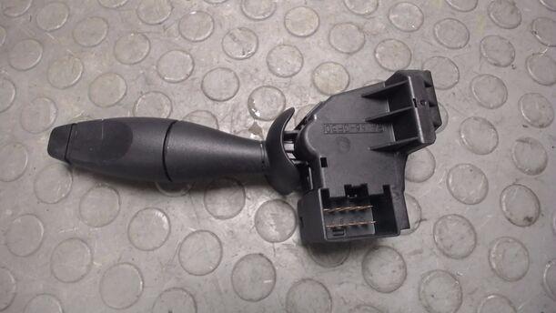 Foto: SCHEIBENWISCHERSCHALTER eines Ford Focus