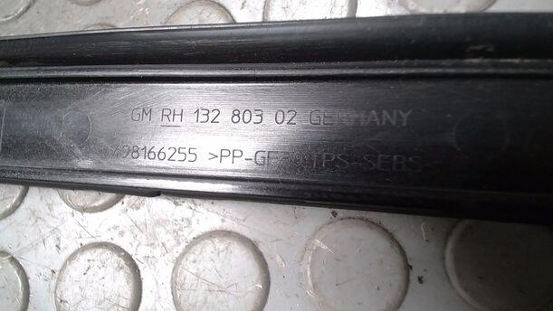 Foto: ZIERLEISTE FRONTSCHEIBE RECHTS eines Opel Astra 2.0 CDTI DPF ecoFLEX SportsTourer Start/Stop