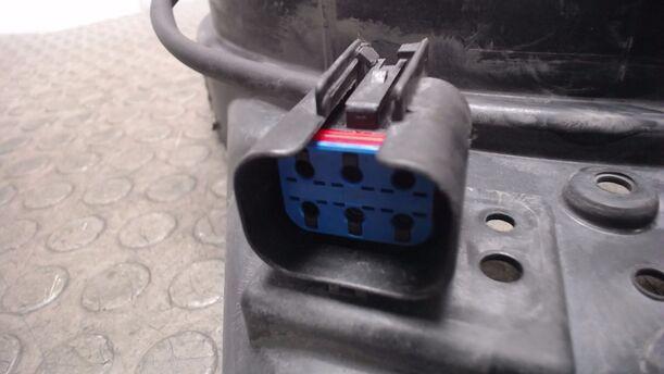 Foto: ELEKTROLÜFTER eines Ford Focus