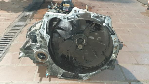 Foto: SCHALTGETRIEBE 5-GANG eines Ford Mondeo