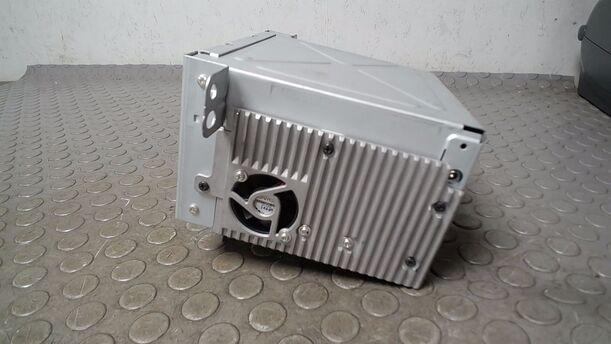 Foto: RADIO CD 400 eines Opel Astra 2.0 CDTI DPF ecoFLEX SportsTourer Start/Stop