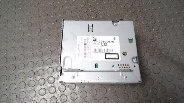 Foto: RADIO CD 400 eines Opel Astra 2.0 CDTI DPF ecoFLEX SportsTourer Start/Stop