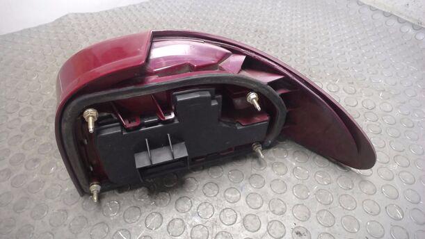 Foto: HECKLEUCHTE LINKS eines Ford Mondeo