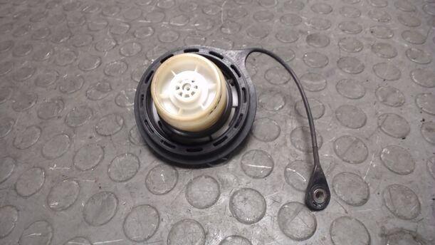 Foto: TANKVERSCHLUSS / TANKDECKEL eines Ford Mondeo