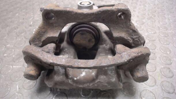 Foto: BREMSSATTEL HINTEN RECHTS ( BOSCH ) eines Opel Astra 2.0 Caravan