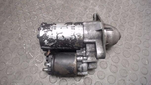 Foto: ANLASSER / STARTER BOSCH eines Opel Astra 2.0 Caravan