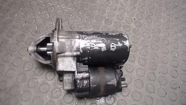 Foto: ANLASSER / STARTER BOSCH eines Opel Astra 2.0 Caravan