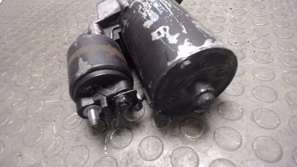 Foto: ANLASSER / STARTER BOSCH eines Opel Astra 2.0 Caravan