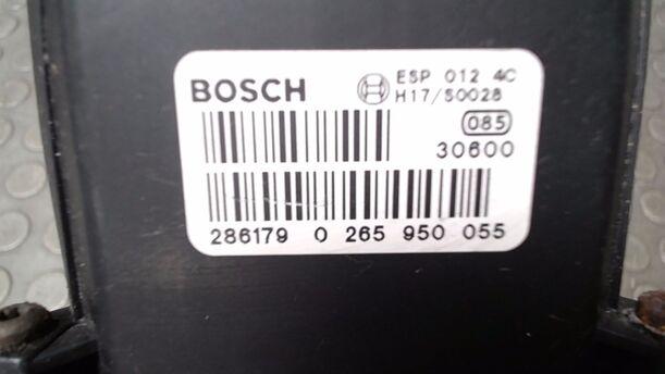 Foto: HAUPTBREMSAGGREGAT ABS eines VW Passat Variant 2.0