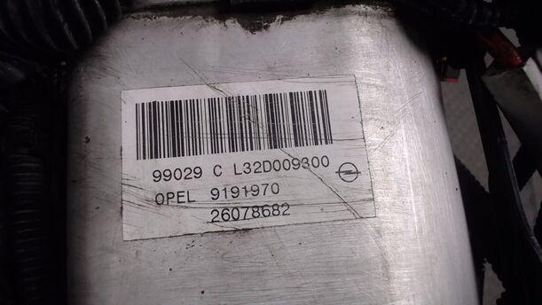 Foto: PUMPE SERVOLENKUNG eines Opel Astra 2.0 Caravan
