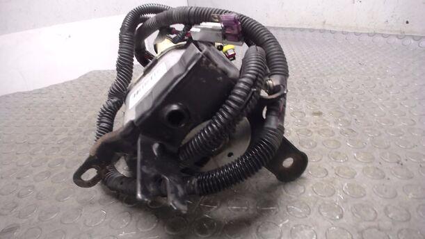 Foto: PUMPE SERVOLENKUNG eines Opel Astra 2.0 Caravan