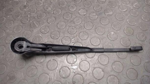 Foto: SCHEIBENWISCHERARM HINTEN eines Ford Fiesta 1.4
