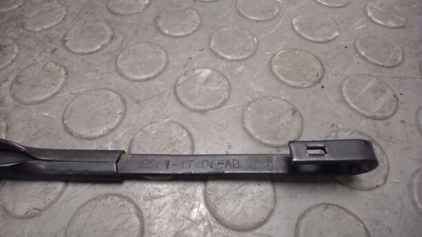 Foto: SCHEIBENWISCHERARM HINTEN eines Ford Fiesta 1.4
