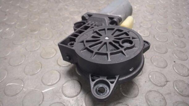 Foto: FENSTERHEBERMOTOR VORNE LINKS eines Ford Fiesta 1.4