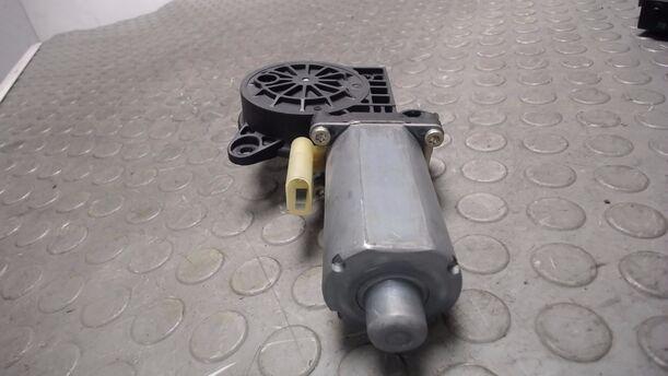 Foto: FENSTERHEBERMOTOR VORNE LINKS eines Ford Fiesta 1.4