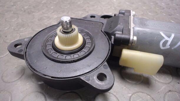 Foto: FENSTERHEBERMOTOR VORNE RECHTS eines Ford Fiesta 1.4