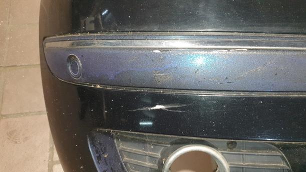 Foto: STOSSFÄNGER/ STOßSTANGE VORN eines Mercedes-Benz A 180 CDI