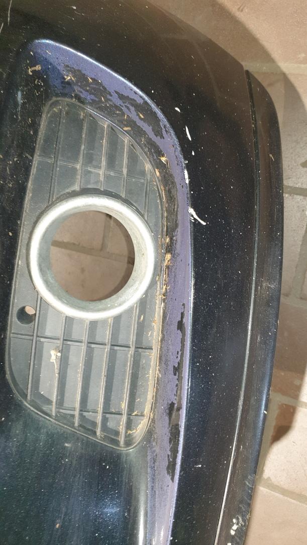 Foto: STOSSFÄNGER/ STOßSTANGE VORN eines Mercedes-Benz A 180 CDI