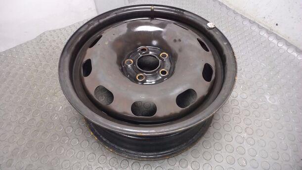 Foto: STAHLFELGE 6X15 ET38 eines VW Golf 1.4