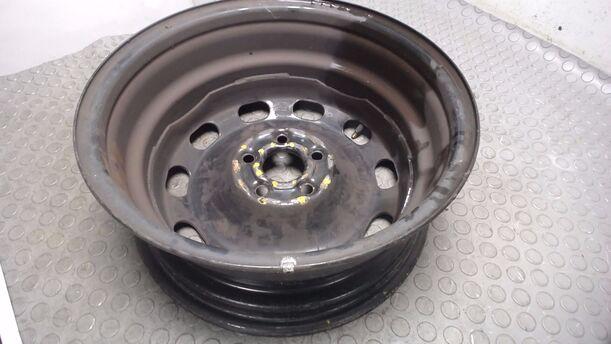 Foto: STAHLFELGE 6X15 ET38 eines VW Golf 1.4