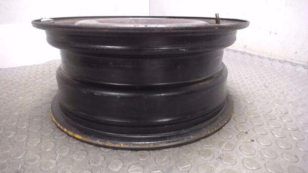 Foto: STAHLFELGE 6X15 ET38 eines VW Golf 1.4