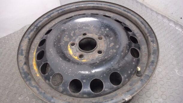 Foto: STAHLFELGE 6X16 ET41 eines Opel Vectra 1.9 CDTI Caravan