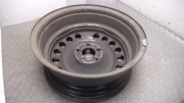 Foto: STAHLFELGE 6X16 ET41 eines Opel Vectra 1.9 CDTI Caravan