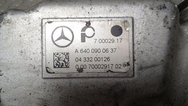 Foto: ANSAUGSTUTZEN/ ANSAUGKRÜMMER eines Mercedes-Benz A 180 CDI