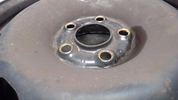 Foto: STAHLFELGE 6X14 ET38 eines VW Golf 1.6