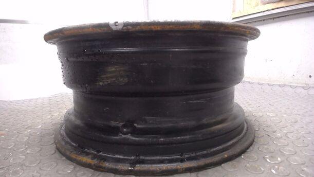 Foto: STAHLFELGE 6X14 ET38 eines VW Golf 1.6