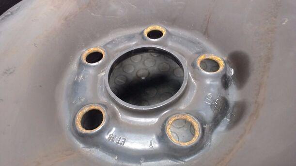 Foto: STAHLFELGE 6X14 ET38 eines VW Golf 1.6